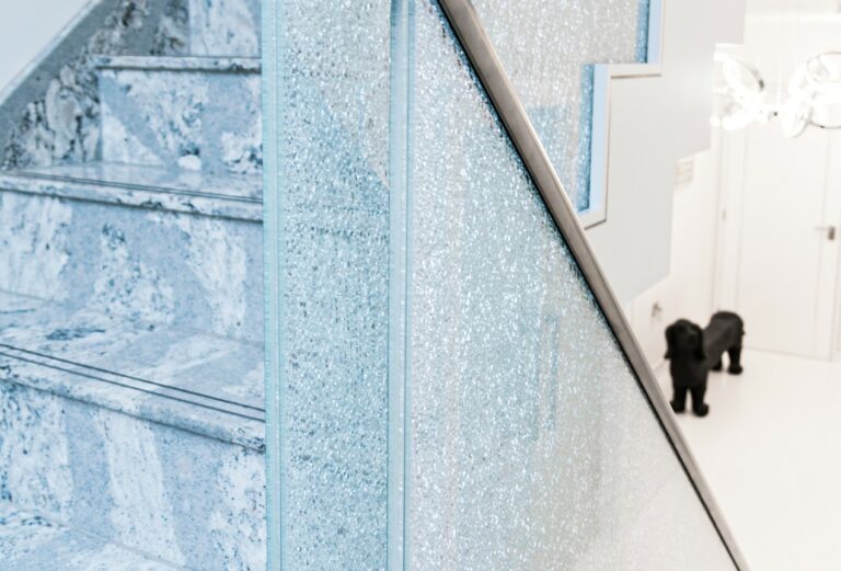 crackle glass balustrades - cracked ice glass