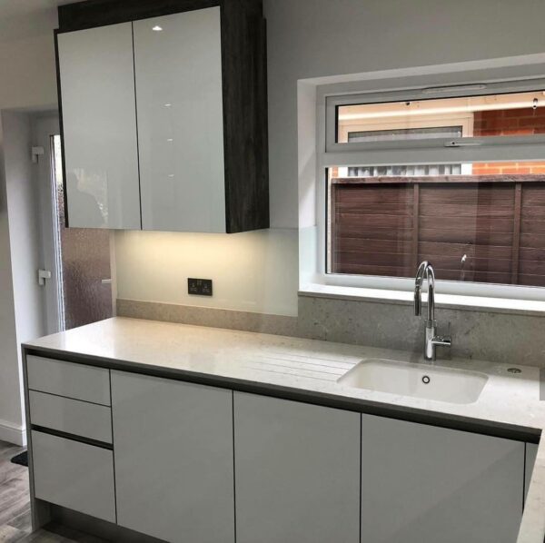 Glass Kitchen Splashback - The Glass Warehouse