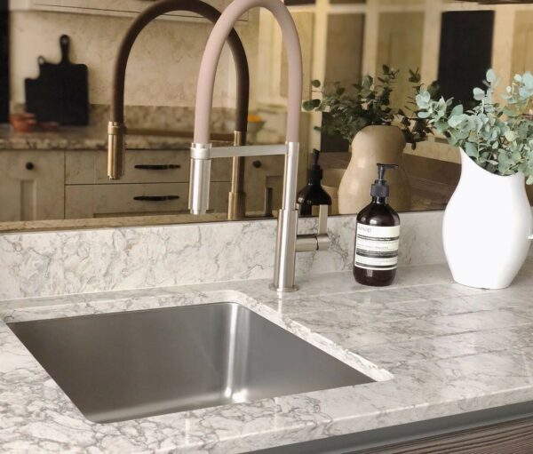 Antique mirror kitchen splashback
