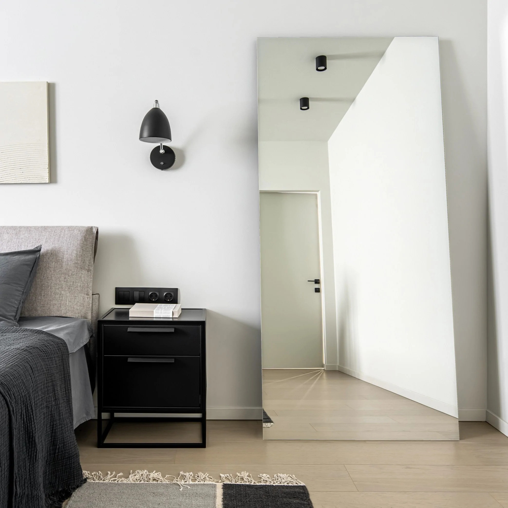 Frameless Free Standing Leaner Mirror The Glass Warehouse